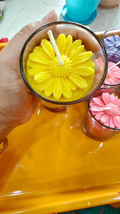Daisy Glass Candles