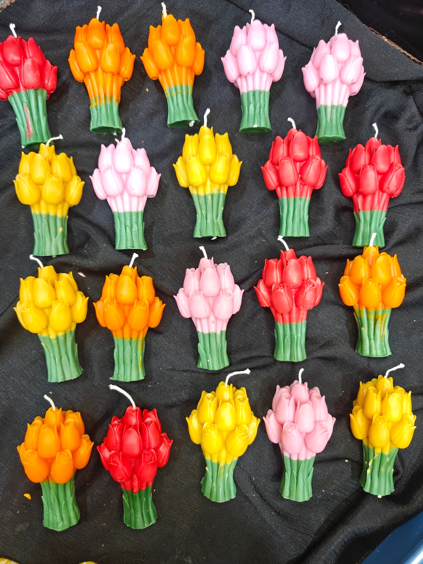 Tulip Bouquet Candles
